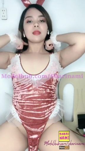 Horny Asian Girl Wants Her Boyfriend to Jerk off While on Video Call ( JOI Tagalog /armpit Fetish)