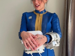 Fallout Vault Dweller Cosplay Blowjob
