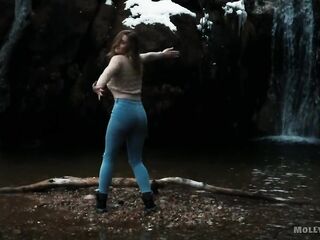 Outstanding Amateur Sucking Skills POV Facial - Lewd Hikers - Molly Pills