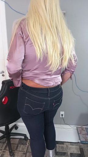 I'm Wearing Sexy Clothes