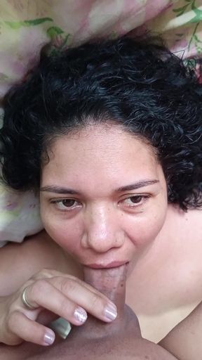 Amateur housewife, loves to suck cock up to her throat