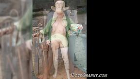 ”ILOVEGRANNY Amateur Gilf Porn Slides In Compilation”