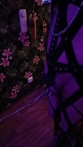 Bondage Like a Bizarre Femdom Xmasgift