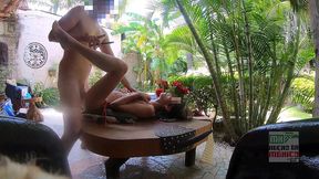 flaca joven mexicana graba un video porno amateur para cumplir su fantasia