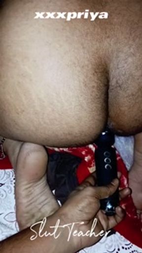 Indian Neighbour Bhabhi is such a slut teacher. Desi Dirty Hindi Audio Sex.