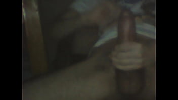 mostrando mi pene duro 2