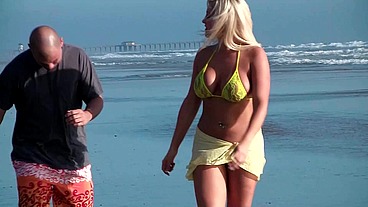 Dayna Vendetta's Big Tits Fucked by Ralph Long on the Beach