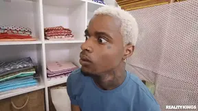 Tattooed Hazel worships big cock with hairy pits