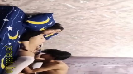 YANG LAGI VIRAL ABG SMP NGENTOT SAMA KAKAK