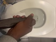 BAIT IN BATHROOM 🚽 WHO WANTS A CASH APP VIDEO $UKIYO0525 personal vids