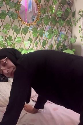 yoga- in- hijab- for- you