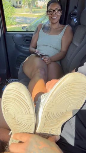Jerking off on big sexy smelly soles