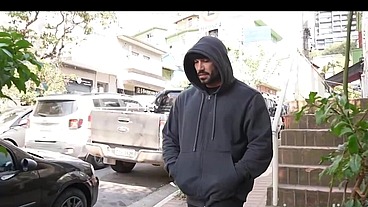 PUTINHA LEVA ROLADA GROSSA NO CÚ AO SER ASSALTADA.