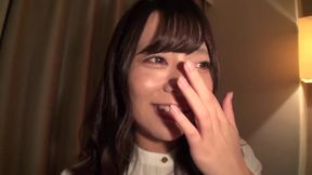 0001313_巨乳の日本人女性が潮吹きするガン突きセックス