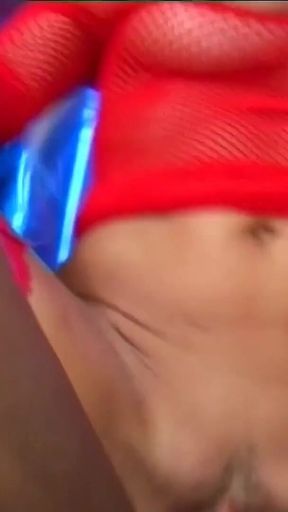 Sexy Blonde Big Tits MILF Tia Layne in Hot BBC Interracial Fuck