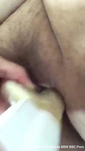 Rubbing Fucking My Fat Pussy with 12 Inch Didlo