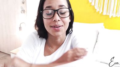 JOI de tu Vecina Eva la Terapeuta Sexual (español latino amateur)