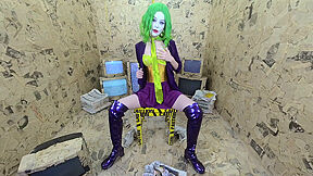 Emily Bloom - Halloween Joker