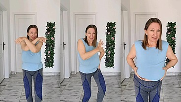 Braless GILF shaking huge tits