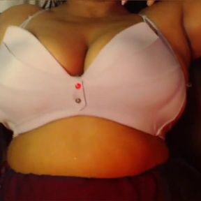 Sexy Girl White Bra Big Boobs Show.
