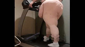 SSBBW EVAPORATEDMILKER HUGE BELLY &amp_ ASS ON TREADMILL