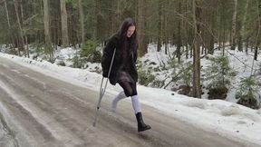 Alena walking on crutches, metal crutches walking, leg cast, twisted ankle, one shoe walk. crutches on ice