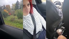 je me doigte dans la voiture