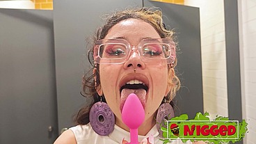 Alt tattoo girl fucks a bbc blindfolded. Fedora Morelli, cheated on interracial on Nigged