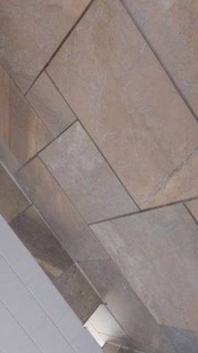 Teen pissing all over floor at public rest stop..