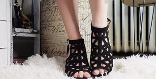 Love the Way the Way the Straps Hug My Feet, the Way They Criss Cross Upon My Skin