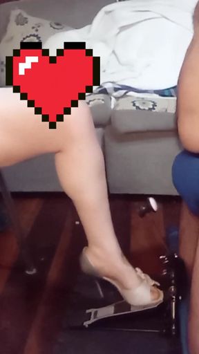 Bass Drums Pedal on Balls and Belly Stomp