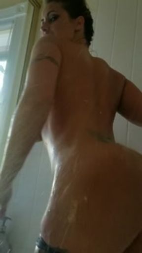 EVA NOTTY NUDE SHOWER