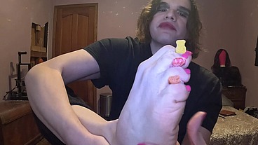 Giant femboy goddess consume gummy trespassers