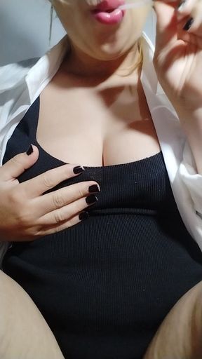 We play with🔥 it and breastfeed you like this