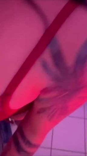 Epic moment from &quot;had sex with my sister-in-law after looking at her through the crack in the door&quot;