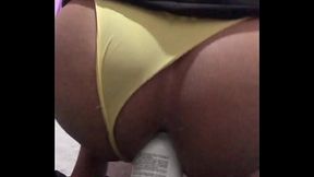 Putinha safada arrombada