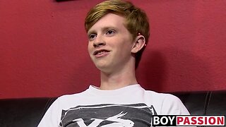 A petite guy has a colossal prick and he loves to touch it