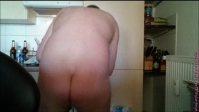 halb volles kondom mit sperma aus eis
