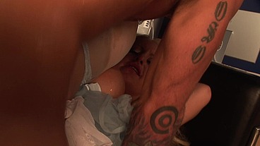 Savannah Gold's Pussy Gets A Good Jackhammering Before She Swallows