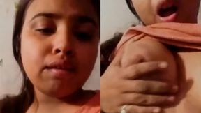 Amateur boyfriend girlfriend er oshlil karbar er MMS video