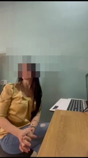 Doctor visits patient and gets cum on her gloves and then drinks. Full onlyfans. Italian.