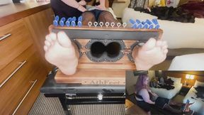 Macy Devine and Lolo Vs Athfeet