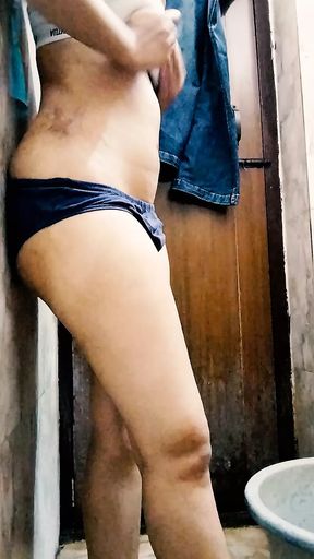 Gandi wali full sex hindi audio sabko dungi aapni le aao aapne dosto ko ek sath