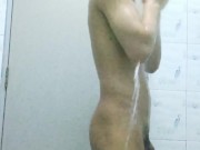 16/09/22 my girlfriend wants to see I'm naked