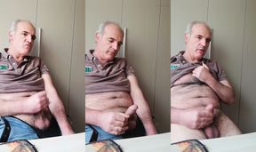 After Three Days of Abstinence, I Have to Wank My Cock and Cum with Pleasure