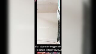Horny Telugu Bhabhi Blowjob and Ridding Dick