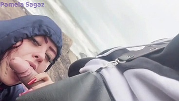 Fodendo com novinho na praia safado cheio de tesão ja colocou eu pra mamar aquela rola gostosa