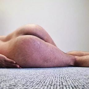 Bouncing big round ass boy showing his Class chubby ass to enjoy