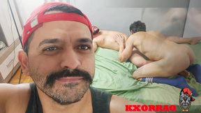 o musculoso dando gostoso pros putos! parte 4