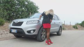 Either the car broke down, or I've been dancing too much and I'm tired MP4